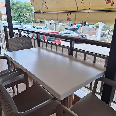 Corali شقة فندقية