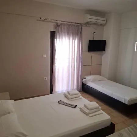Aparthotel Corali *