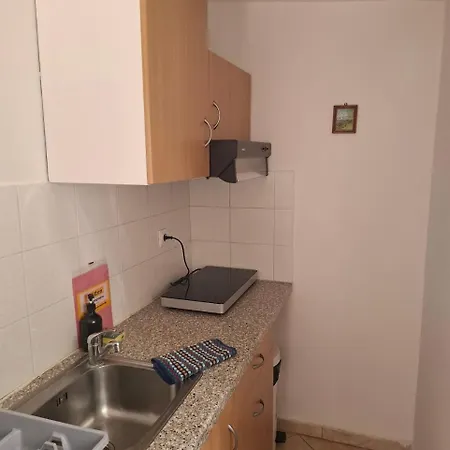 Corali 3* سارتي