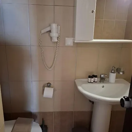 Corali Aparthotel 3*